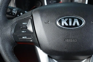 Седан Kia Rio 2014 года, 619000 рублей, Тюмень