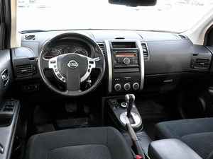 Внедорожник Nissan X-Trail 2011 года, 1432000 рублей, Волгоград