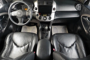 Внедорожник Toyota RAV4 2007 года, 1199000 рублей, Тюмень