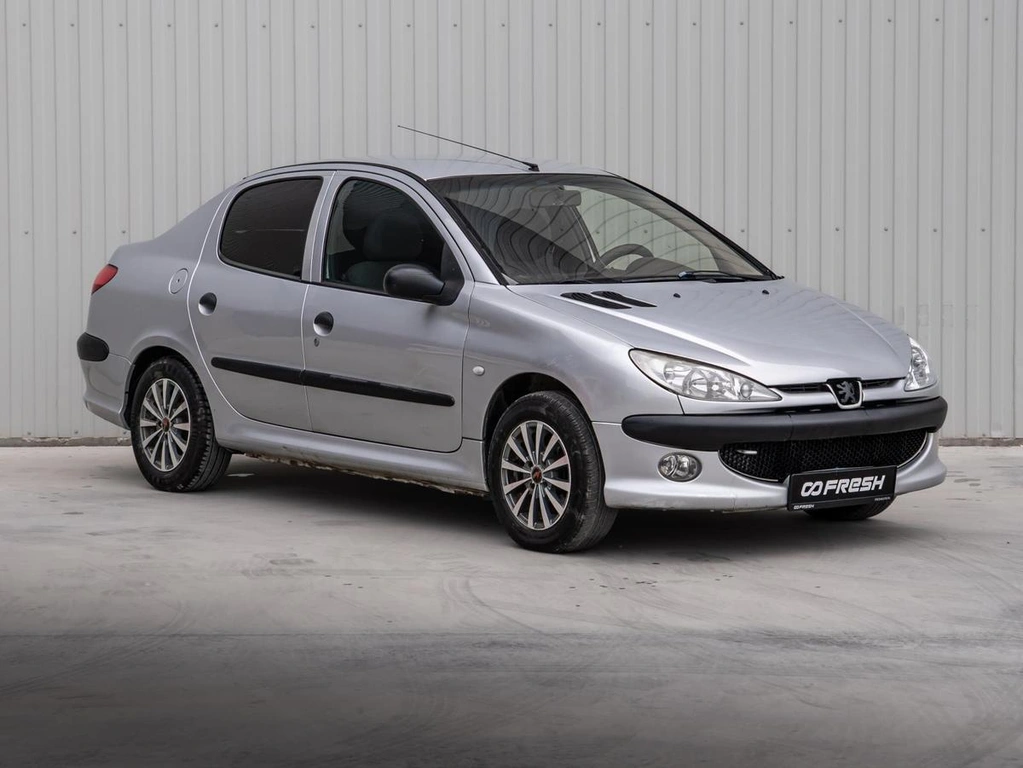 Седан Peugeot 206 2009 года, 350000 рублей, Краснодар