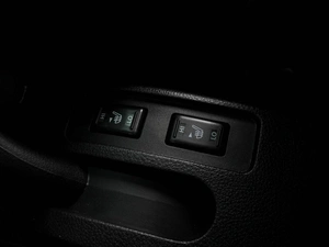 Седан Nissan Tiida 2012 года, 949000 рублей, Воронеж