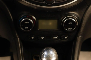 Хетчбэк Hyundai Solaris 2011 года, 759000 рублей, Челябинск