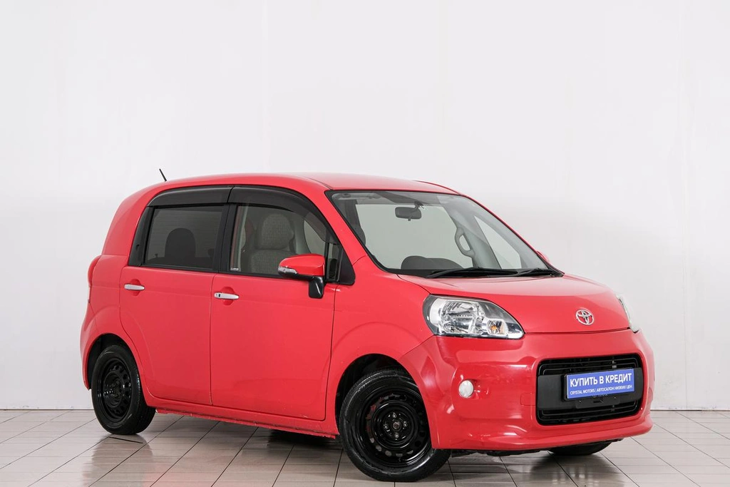 Минивэн Toyota Porte 2014 года, 729000 рублей, Красноярск