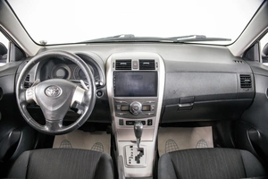 Седан Toyota Corolla 2007 года, 839000 рублей, Пермь