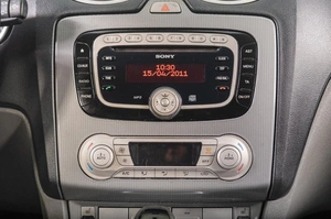 Хетчбэк Ford Focus 2011 года, 779000 рублей, Томск