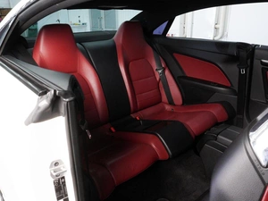Купе Mercedes-benz E-класс 2012 года, 1525000 рублей, Красный Пахарь