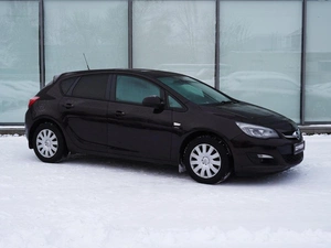 Хетчбэк Opel Astra 2013 года, 899000 рублей, Тверь