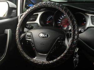 Хетчбэк Kia Ceed 2018 года, 1395000 рублей, Тюмень