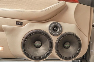 Седан Toyota Avensis 2003 года, 769000 рублей, Челябинск