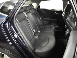 Седан Kia Optima 2018 года, 1735100 рублей, Казань