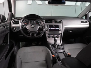 Хетчбэк Volkswagen Golf 2014 года, 1249000 рублей, Воронеж