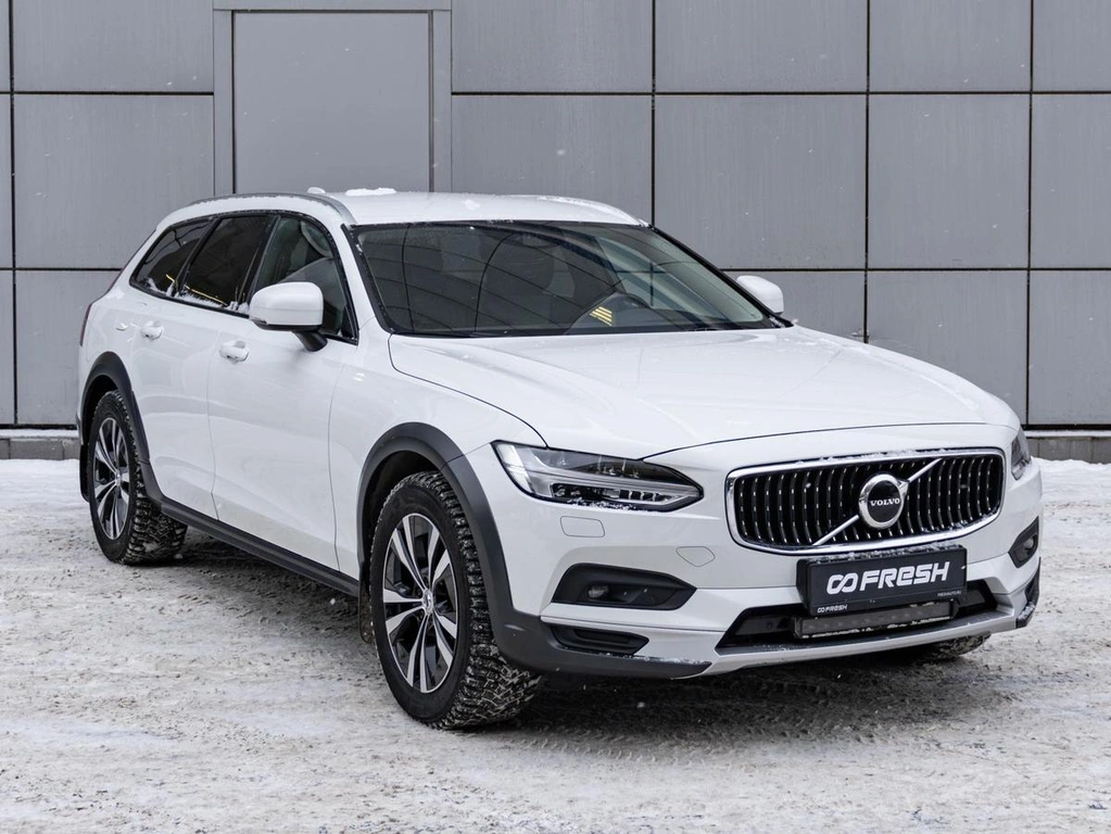Универсал Volvo V90 Cross Country 2021 года, 3966000 рублей, Санкт-Петербург