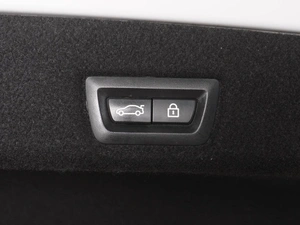 Седан BMW 7 серия 2015 года, 3469000 рублей, Красный Пахарь