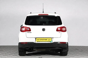 Внедорожник Volkswagen Tiguan 2008 года, 849000 рублей, Челябинск