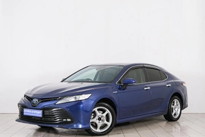 Седан Toyota Camry 2017 года, 2699000 рублей, Красноярск