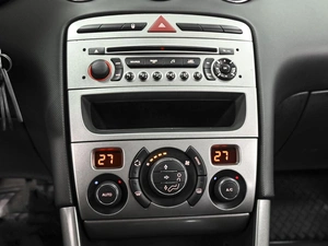 Хетчбэк Peugeot 308 2011 года, 558000 рублей, Ставрополь