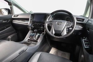 Минивэн Toyota Alphard 2021 года, 6589000 рублей, Новосибирск