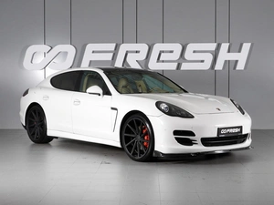 Лифтбек Porsche Panamera 4 2010 года, 2905000 рублей, Красный Пахарь