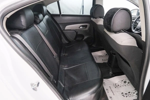 Седан Chevrolet Cruze 2011 года, 669000 рублей, Красноярск