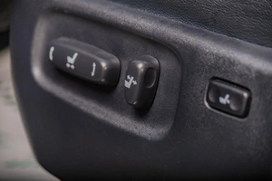 Внедорожник Toyota Land Cruiser 2012 года, 4499000 рублей, Томск