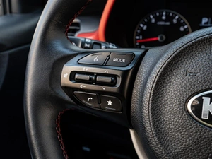 Хетчбэк Kia Rio X 2021 года, 1898000 рублей, Краснодар