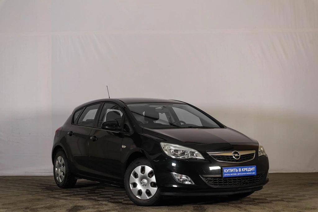 Хетчбэк Opel Astra 2012 года, 999000 рублей, Тюмень