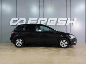 Хетчбэк Kia Ceed 2011 года, 699000 рублей, Воронеж