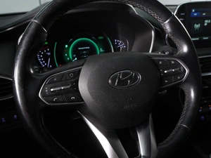 Внедорожник Hyundai Santa Fe 2020 года, 3349000 рублей, Красный Пахарь