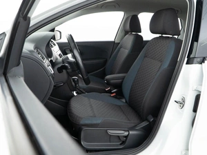 Седан Volkswagen Polo 2020 года, 1346077 рублей, Москва