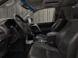 Внедорожник Toyota Land Cruiser Prado 2021 года, 5600000 рублей, Красноярск