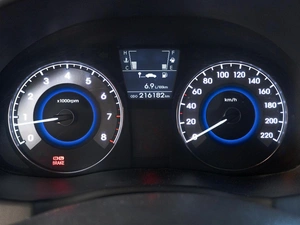 Седан Hyundai Solaris 2012 года, 749000 рублей, Кропоткин