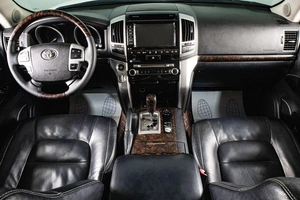 Внедорожник Toyota Land Cruiser 2013 года, 3489000 рублей, Сургут