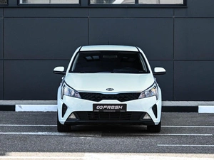 Седан Kia Rio 2020 года, 1489000 рублей, Кирилловка