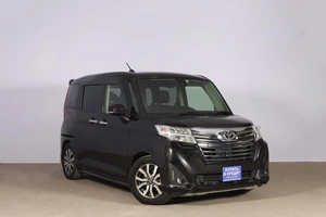 Минивэн Toyota Roomy 2018 года, 1179000 рублей, Новосибирск