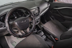 Седан ВАЗ (LADA) Vesta 2017 года, 749000 рублей, Томск