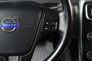 Седан Volvo S60 2012 года, 1099000 рублей, Тюмень