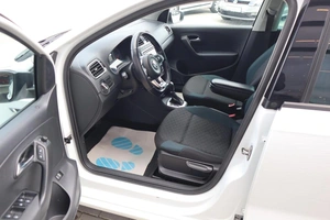 Седан Volkswagen Polo 2019 года, 1365000 рублей, Мирное