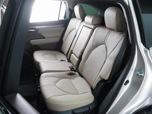 Внедорожник Toyota Highlander 2025 года, 6049000 рублей, Воронеж