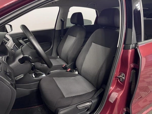 Седан Volkswagen Polo 2013 года, 849200 рублей, Казань