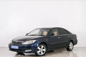 Седан Toyota Camry 2003 года, 729000 рублей, Красноярск