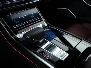 Седан Audi A8 2018 года, 6900055 рублей, Москва