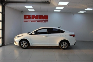 Седан Hyundai Solaris 2019 года, 990000 рублей, Смоленск