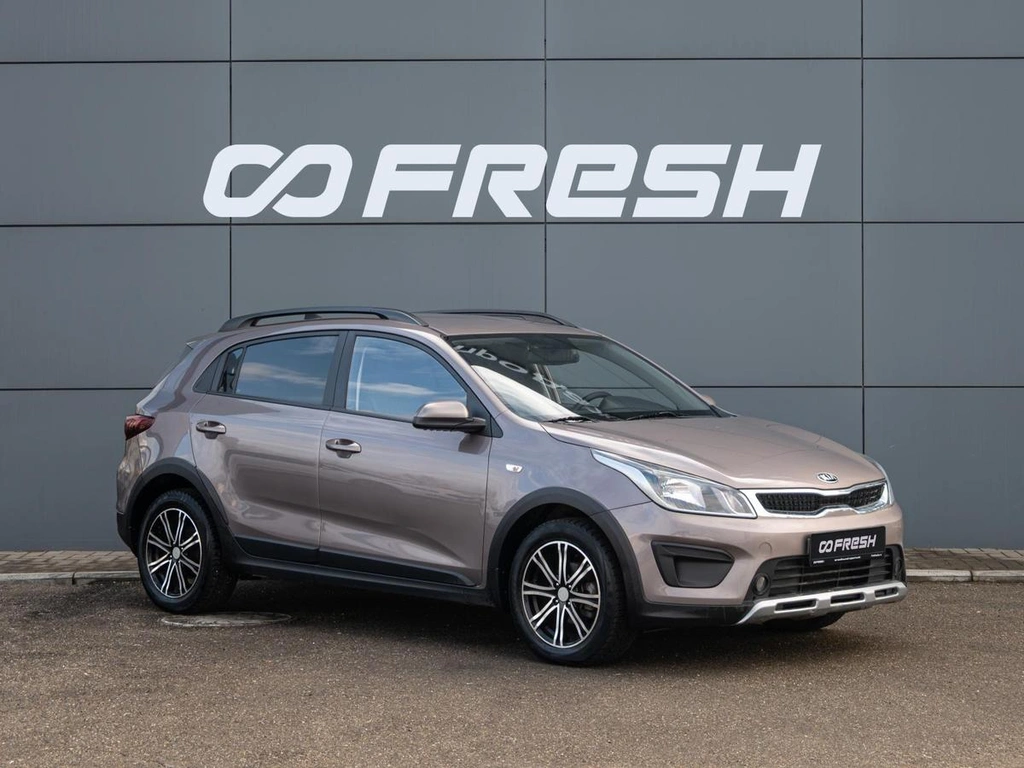 Хетчбэк Kia Rio X-Line 2018 года, 1690000 рублей, Краснодар