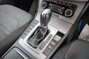 Универсал Volkswagen Passat 2011 года, 1149000 рублей, Красноярск
