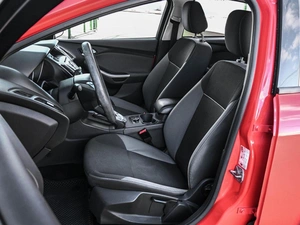 Хетчбэк Ford Focus 2012 года, 834000 рублей, Кирилловка