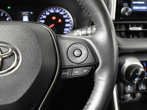 Внедорожник Toyota RAV4 2021 года, 3749200 рублей, Казань