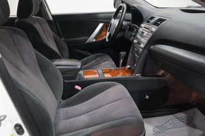 Седан Toyota Camry 2011 года, 1099000 рублей, Новокузнецк