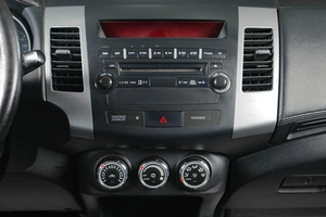 Внедорожник Mitsubishi Outlander 2012 года, 999000 рублей, Тюмень