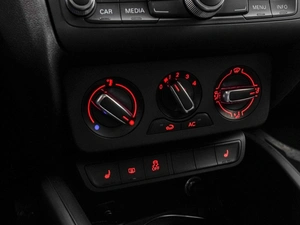 Хетчбэк Audi A1 2011 года, 1100000 рублей, Краснодар