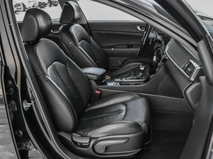 Седан Kia Optima 2017 года, 1934000 рублей, Кирилловка